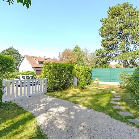 Holiday home 3 Bedroom Awesome In *