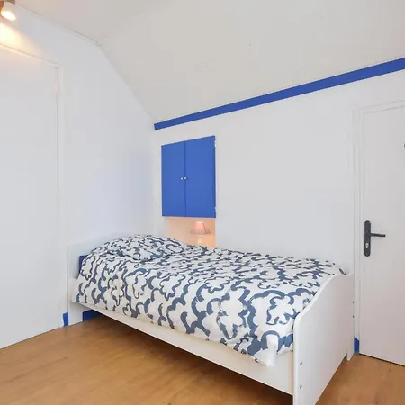 3 Bedroom Awesome In *