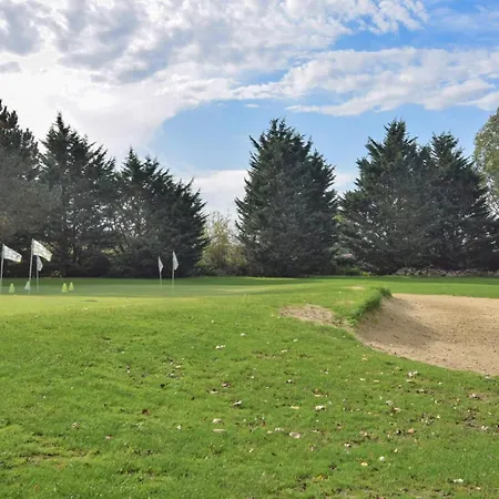 Holiday home 3 Bedroom Awesome In *