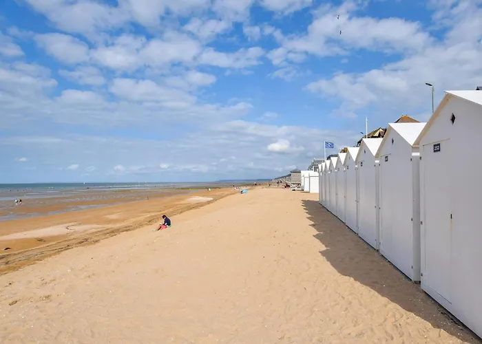 3 Bedroom Awesome In * Кабур